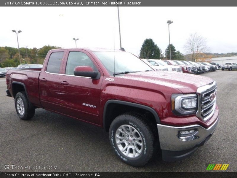 Front 3/4 View of 2017 Sierra 1500 SLE Double Cab 4WD