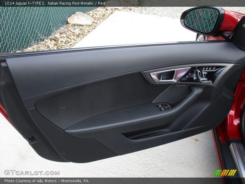 Italian Racing Red Metallic / Red 2014 Jaguar F-TYPE S