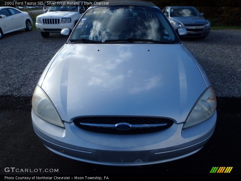 Silver Frost Metallic / Dark Charcoal 2001 Ford Taurus SES
