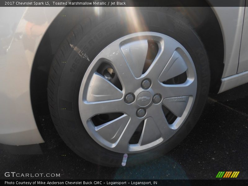 Toasted Marshmallow Metallic / Jet Black 2017 Chevrolet Spark LS