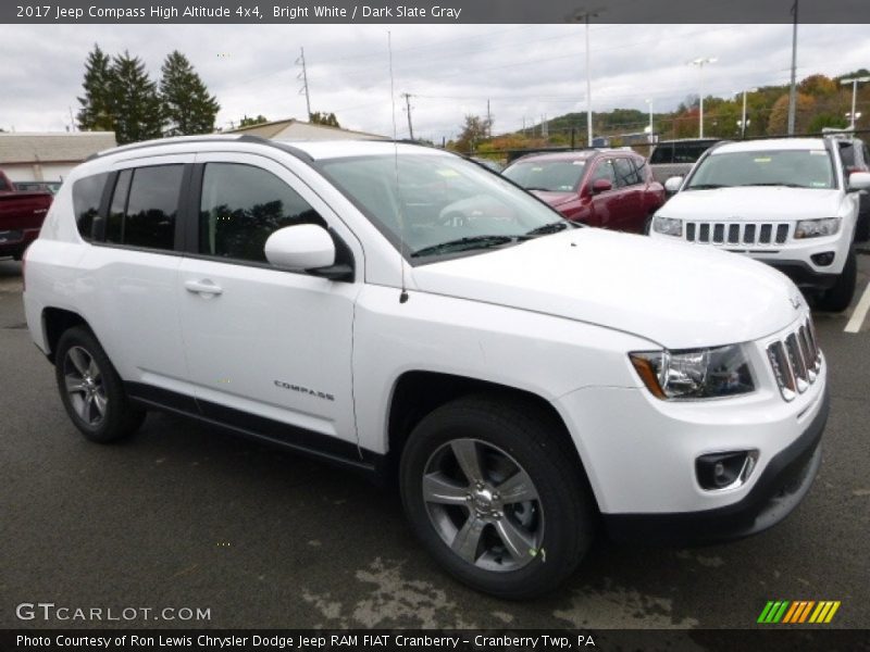 Front 3/4 View of 2017 Compass High Altitude 4x4