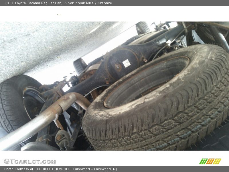 Silver Streak Mica / Graphite 2013 Toyota Tacoma Regular Cab