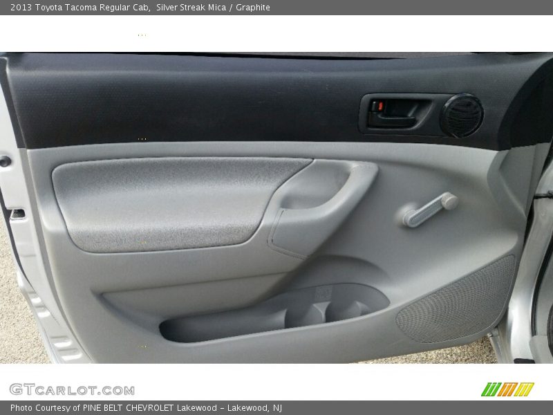 Silver Streak Mica / Graphite 2013 Toyota Tacoma Regular Cab