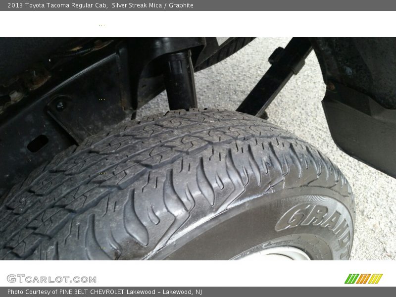 Silver Streak Mica / Graphite 2013 Toyota Tacoma Regular Cab