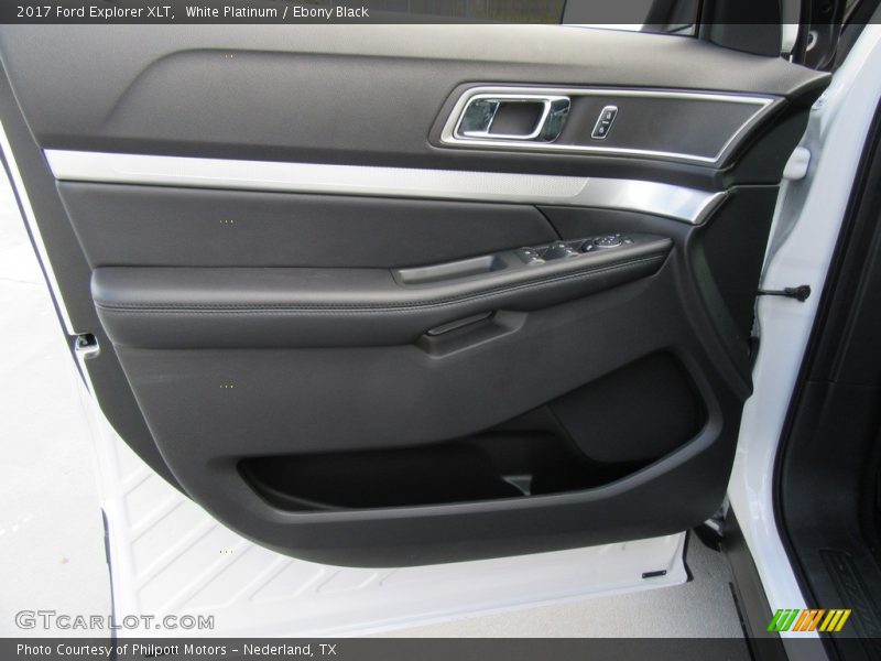 White Platinum / Ebony Black 2017 Ford Explorer XLT