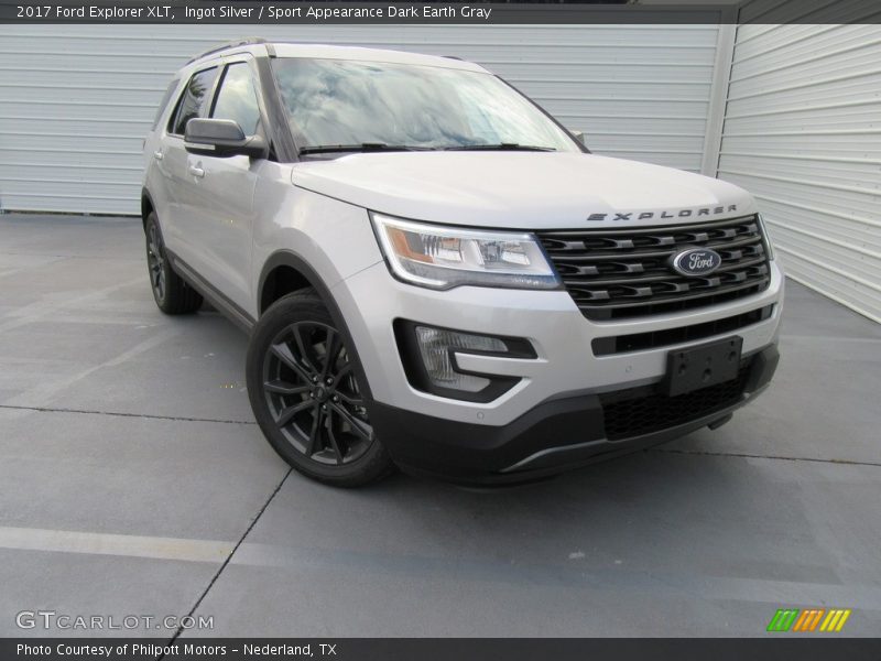 Ingot Silver / Sport Appearance Dark Earth Gray 2017 Ford Explorer XLT