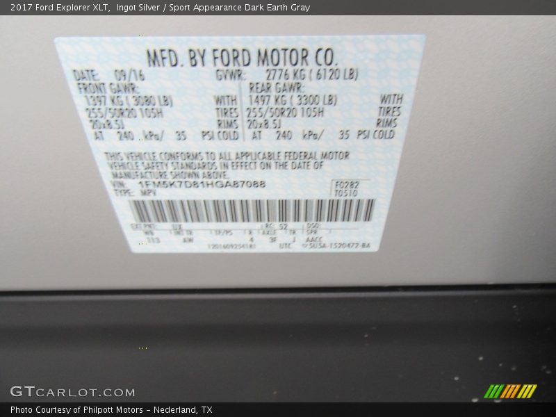 Ingot Silver / Sport Appearance Dark Earth Gray 2017 Ford Explorer XLT