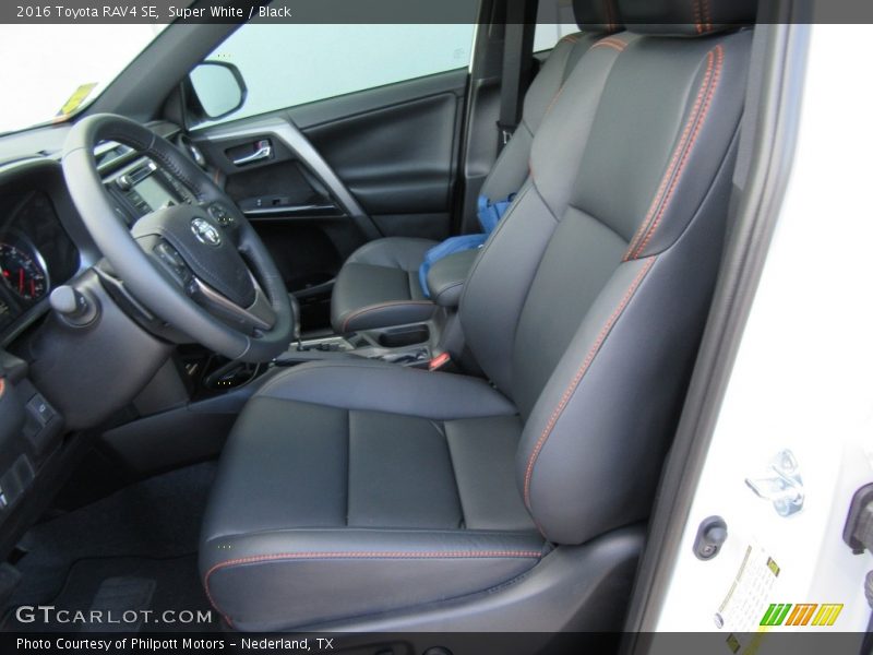 Super White / Black 2016 Toyota RAV4 SE