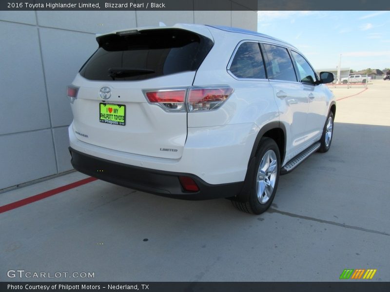 Blizzard Pearl / Black 2016 Toyota Highlander Limited