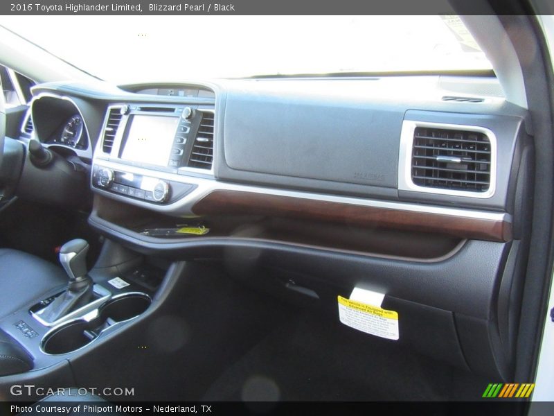 Blizzard Pearl / Black 2016 Toyota Highlander Limited