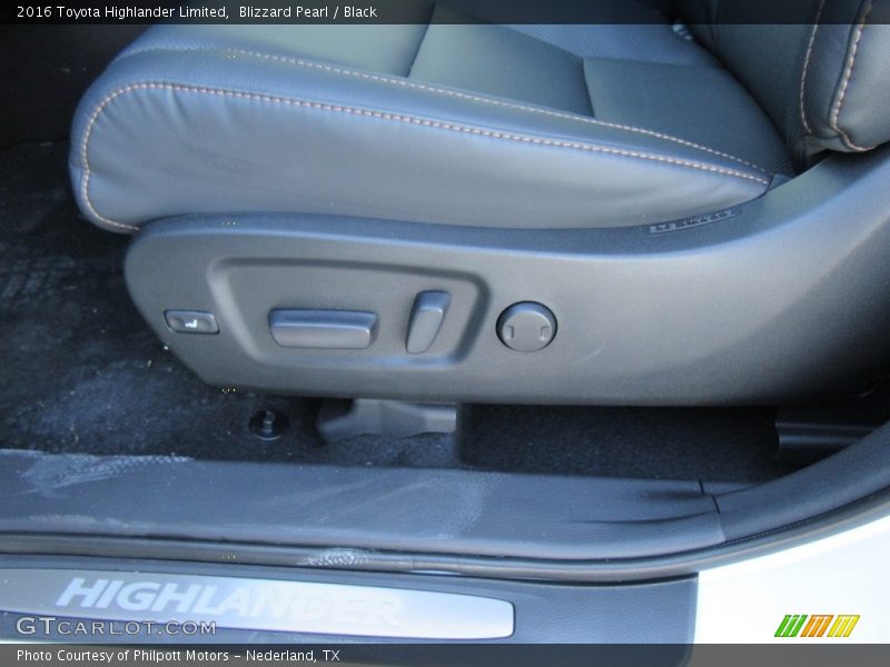 Blizzard Pearl / Black 2016 Toyota Highlander Limited