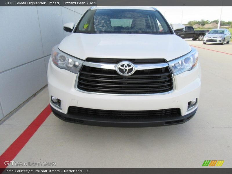 Blizzard Pearl / Ash 2016 Toyota Highlander Limited