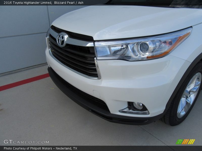 Blizzard Pearl / Ash 2016 Toyota Highlander Limited