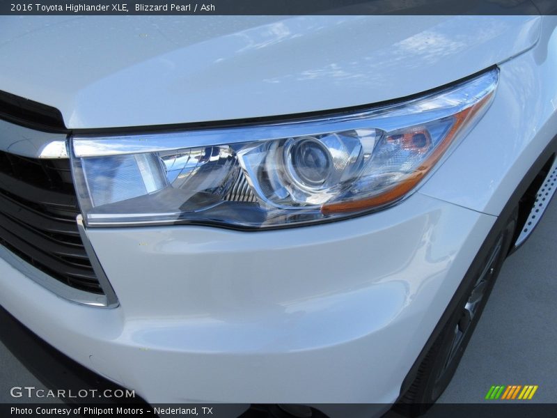 Blizzard Pearl / Ash 2016 Toyota Highlander XLE