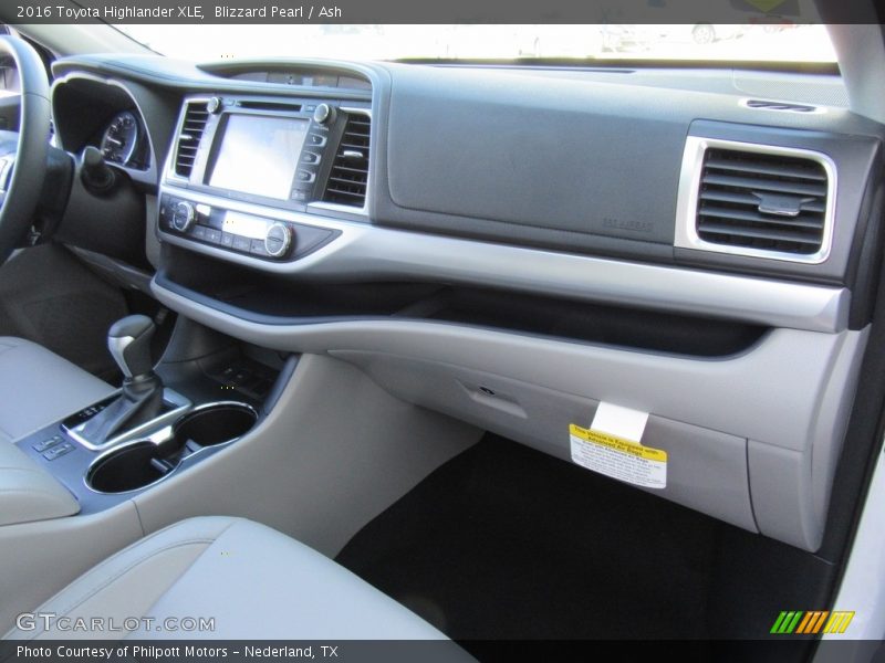Blizzard Pearl / Ash 2016 Toyota Highlander XLE
