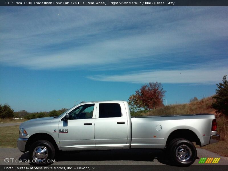  2017 3500 Tradesman Crew Cab 4x4 Dual Rear Wheel Bright Silver Metallic