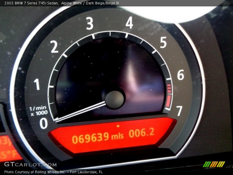 Alpine White / Dark Beige/Beige III 2003 BMW 7 Series 745i Sedan