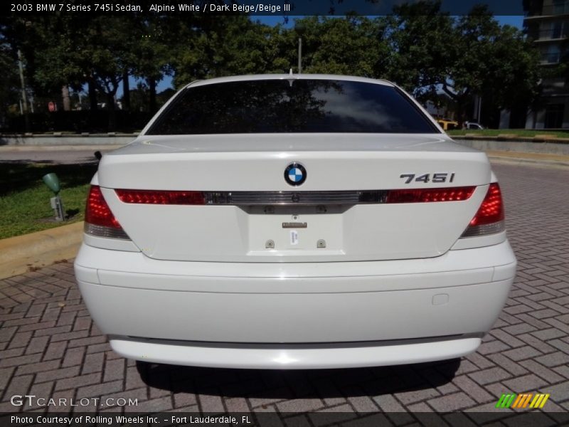 Alpine White / Dark Beige/Beige III 2003 BMW 7 Series 745i Sedan