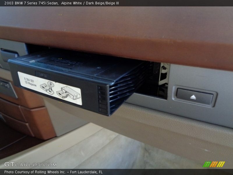 Alpine White / Dark Beige/Beige III 2003 BMW 7 Series 745i Sedan