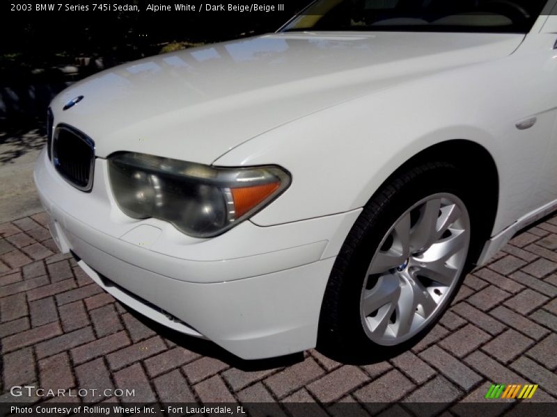 Alpine White / Dark Beige/Beige III 2003 BMW 7 Series 745i Sedan