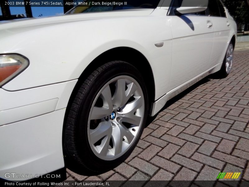 Alpine White / Dark Beige/Beige III 2003 BMW 7 Series 745i Sedan