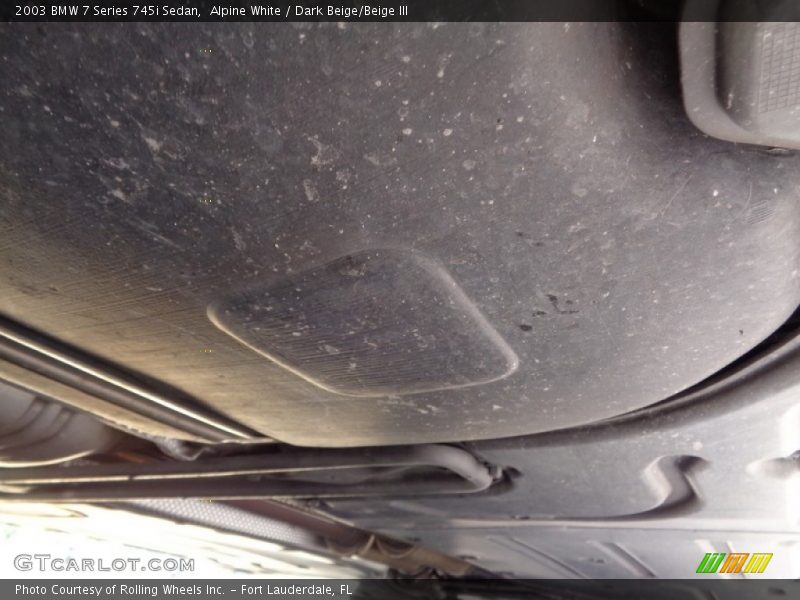 Alpine White / Dark Beige/Beige III 2003 BMW 7 Series 745i Sedan