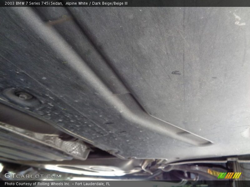 Alpine White / Dark Beige/Beige III 2003 BMW 7 Series 745i Sedan
