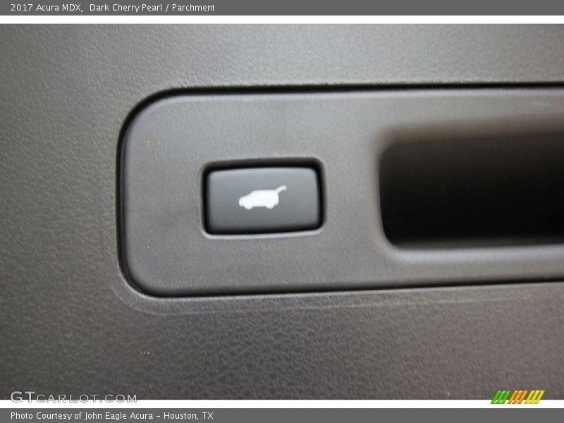 Dark Cherry Pearl / Parchment 2017 Acura MDX