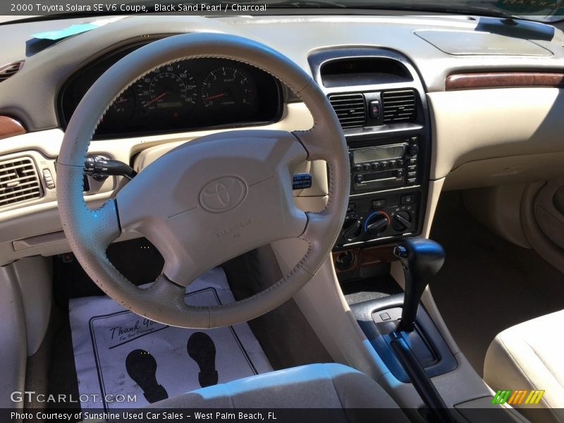 Black Sand Pearl / Charcoal 2000 Toyota Solara SE V6 Coupe