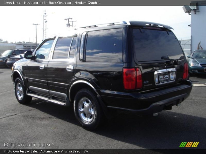 Black Clearcoat / Medium Graphite 1999 Lincoln Navigator 4x4