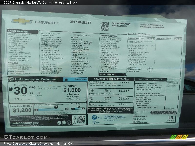 Summit White / Jet Black 2017 Chevrolet Malibu LT