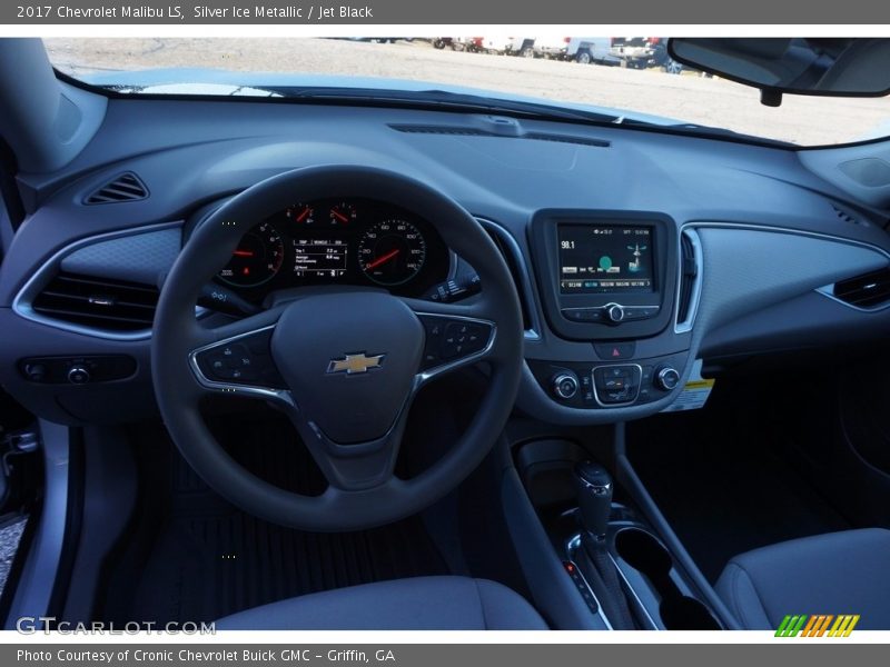 Silver Ice Metallic / Jet Black 2017 Chevrolet Malibu LS
