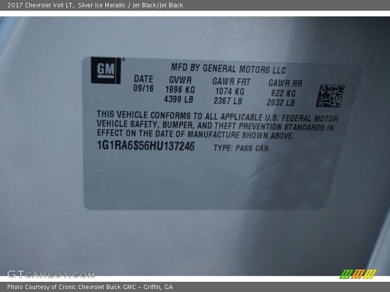 Silver Ice Metallic / Jet Black/Jet Black 2017 Chevrolet Volt LT