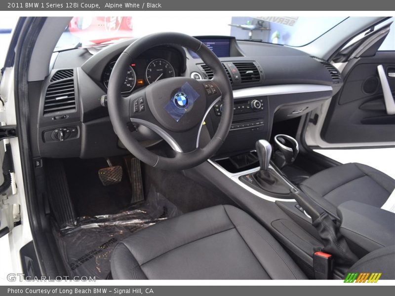 Alpine White / Black 2011 BMW 1 Series 128i Coupe