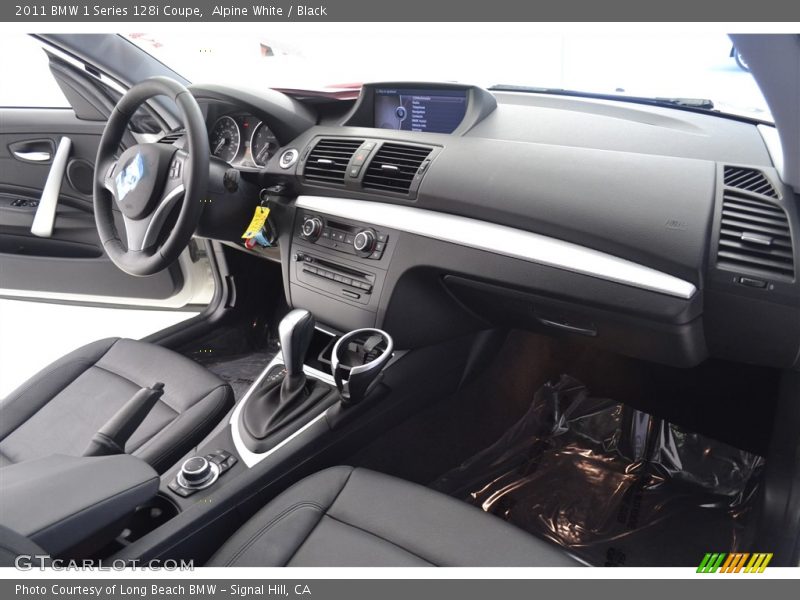 Alpine White / Black 2011 BMW 1 Series 128i Coupe