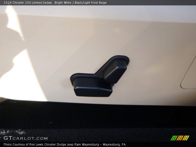 Bright White / Black/Light Frost Beige 2014 Chrysler 200 Limited Sedan