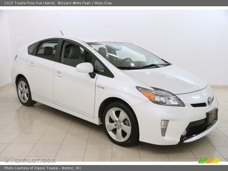 Blizzard White Pearl / Misty Gray 2013 Toyota Prius Five Hybrid