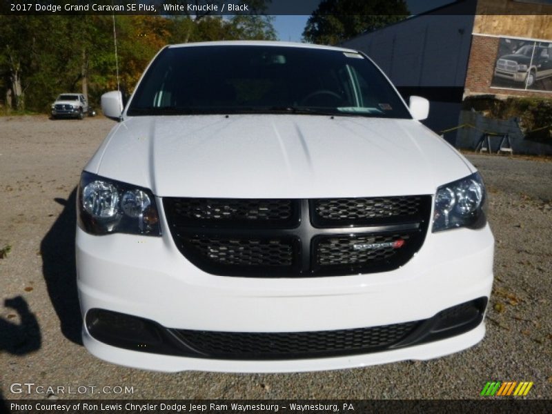 White Knuckle / Black 2017 Dodge Grand Caravan SE Plus