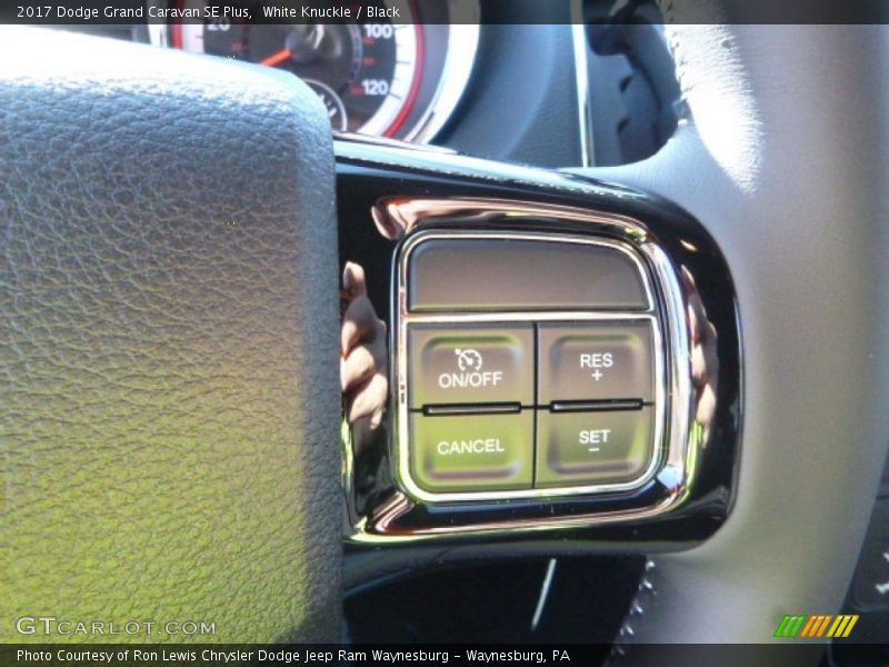White Knuckle / Black 2017 Dodge Grand Caravan SE Plus