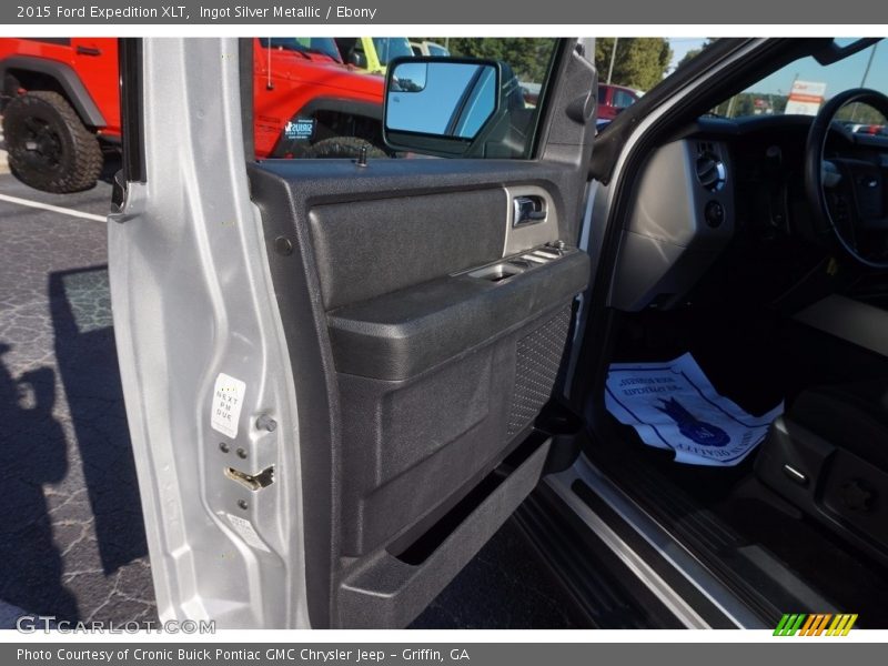Ingot Silver Metallic / Ebony 2015 Ford Expedition XLT