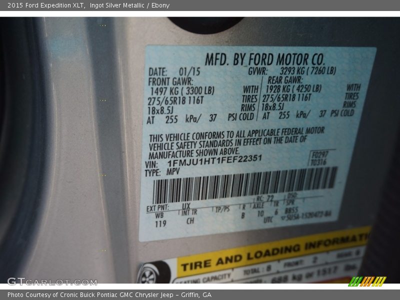 Ingot Silver Metallic / Ebony 2015 Ford Expedition XLT