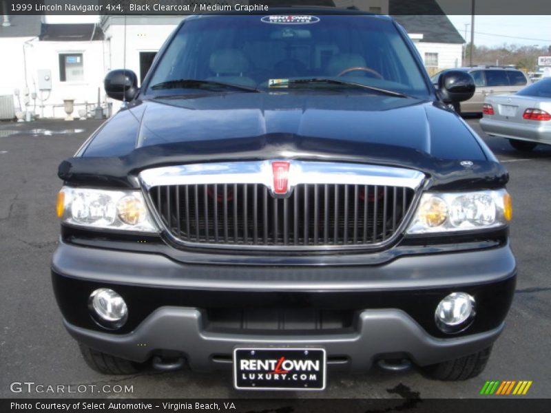 Black Clearcoat / Medium Graphite 1999 Lincoln Navigator 4x4