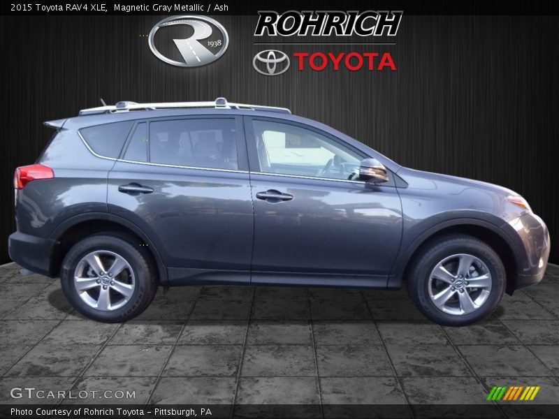 Magnetic Gray Metallic / Ash 2015 Toyota RAV4 XLE