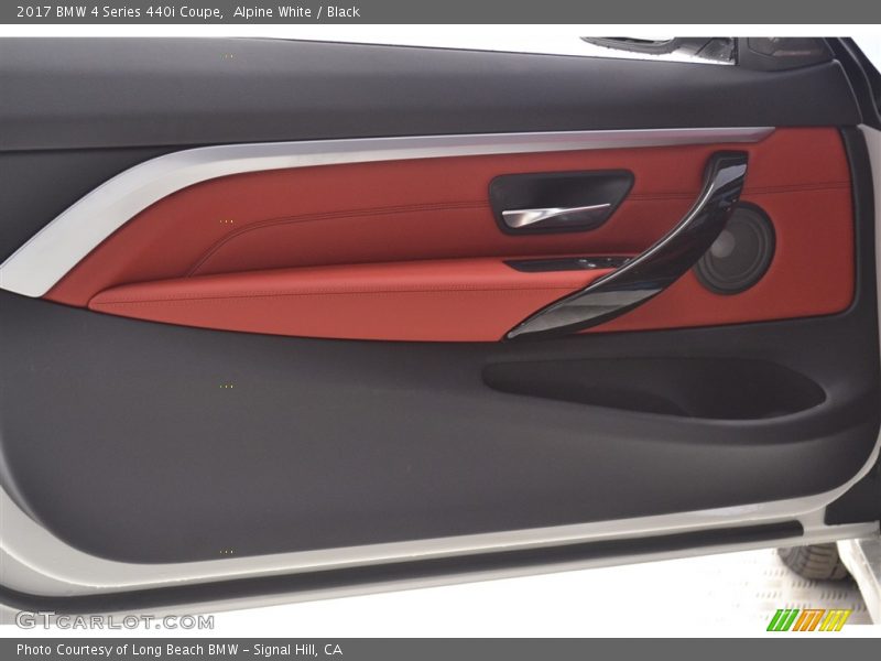 Door Panel of 2017 4 Series 440i Coupe