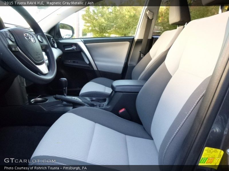Magnetic Gray Metallic / Ash 2015 Toyota RAV4 XLE