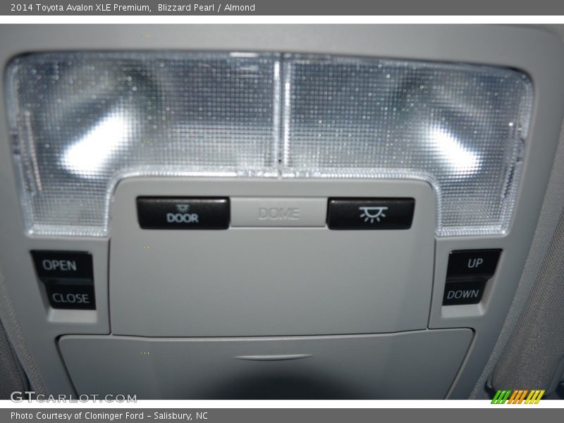 Blizzard Pearl / Almond 2014 Toyota Avalon XLE Premium