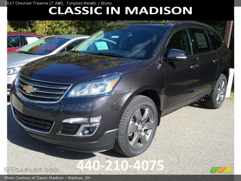 Tungsten Metallic / Ebony 2017 Chevrolet Traverse LT AWD
