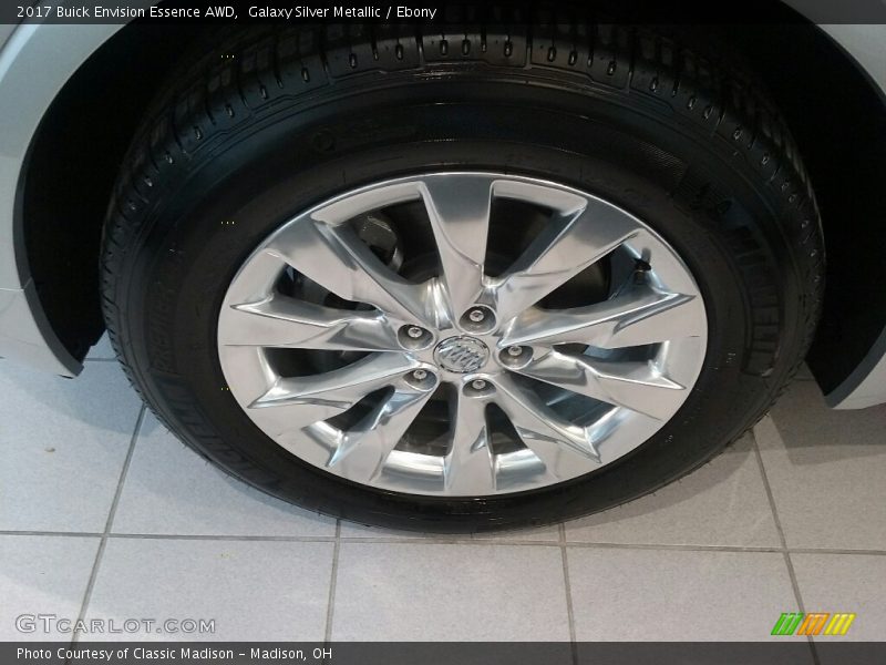 Galaxy Silver Metallic / Ebony 2017 Buick Envision Essence AWD