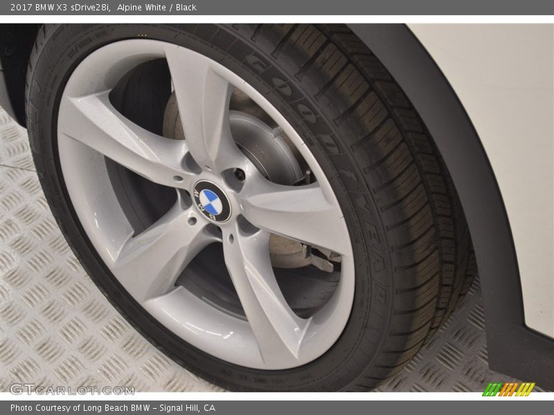 Alpine White / Black 2017 BMW X3 sDrive28i