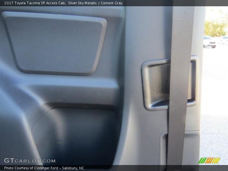 Silver Sky Metallic / Cement Gray 2017 Toyota Tacoma SR Access Cab